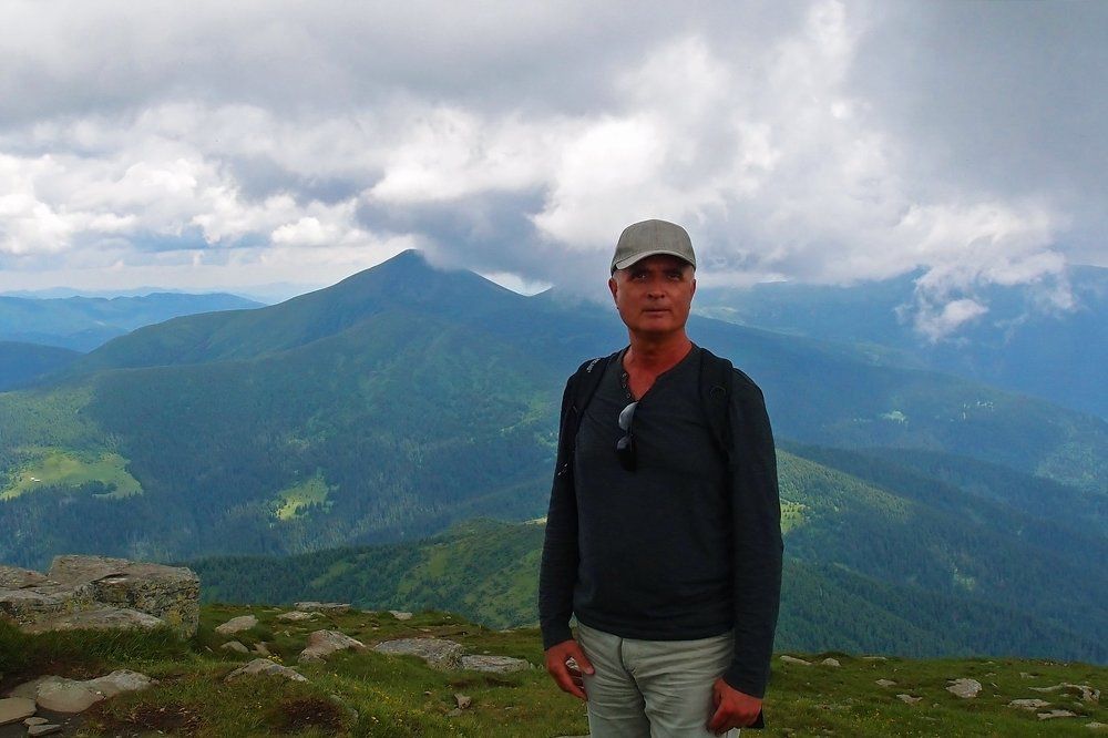 На вершине горы Петрос, Карпаты.