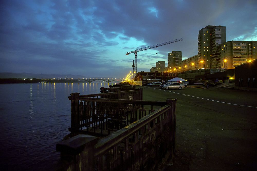 Строим город