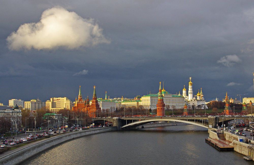 Большой Каменный мост.
