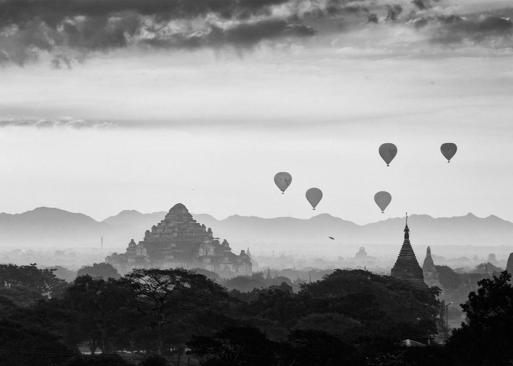 Morning Bagan_Black & White