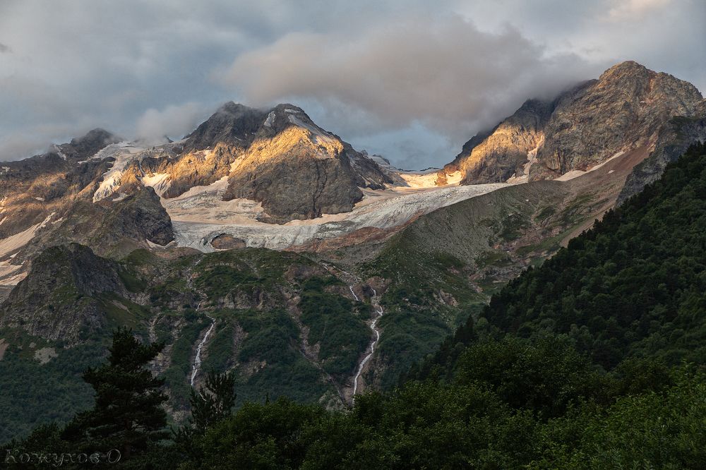 Сквозь тучи