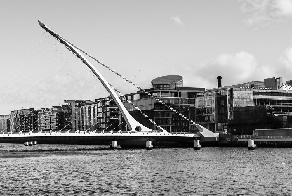 Ireland, Dublin, Samuel Beckett Bridge