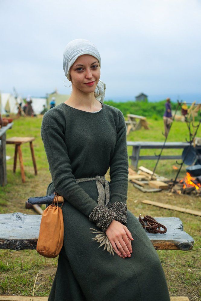 Дева Реконструктор.