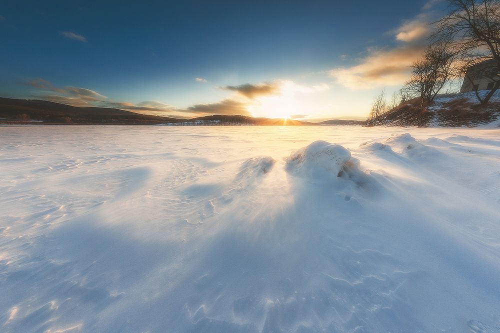 Метель на закате