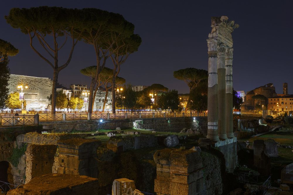 Ночь в вечном городе