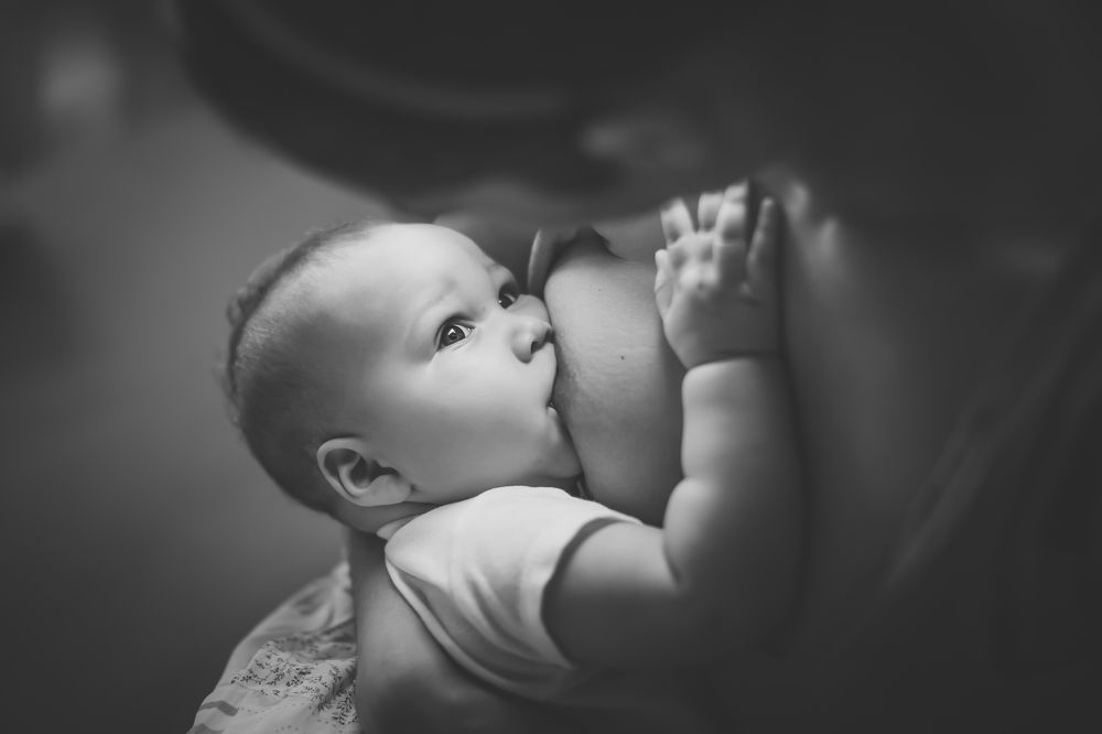 Eye in the Eye - Motherhood