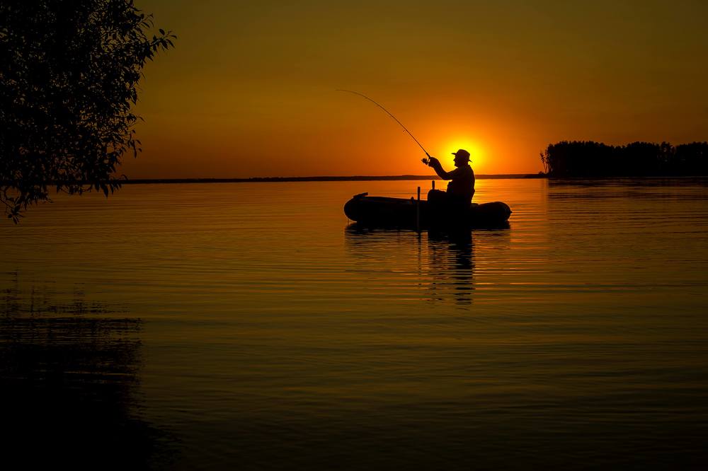 на рыбалке