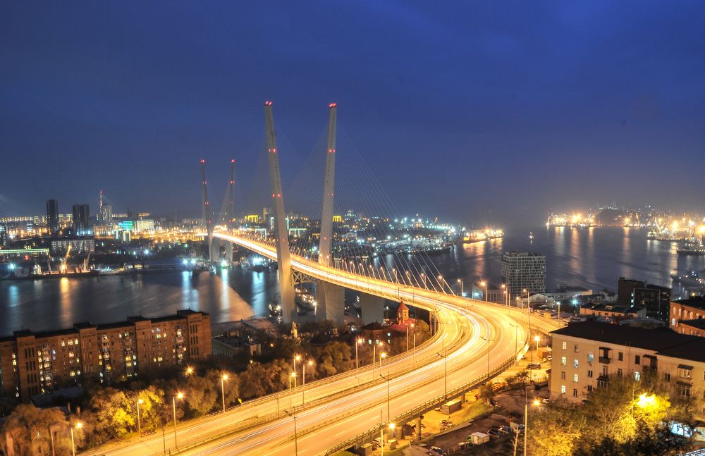 Золотой мост.