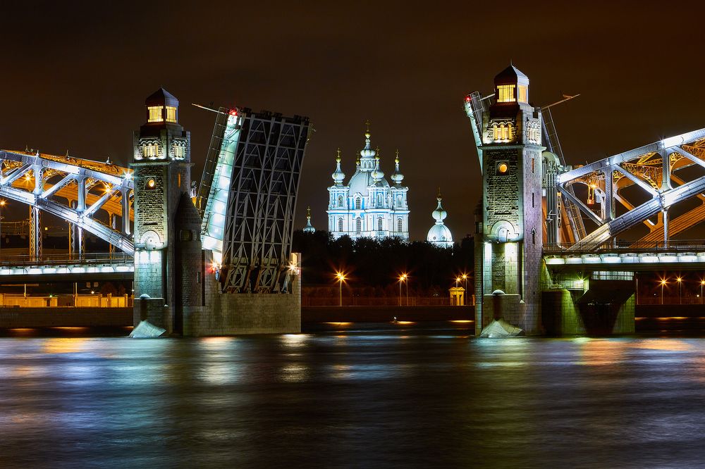 Большеохтинский мост