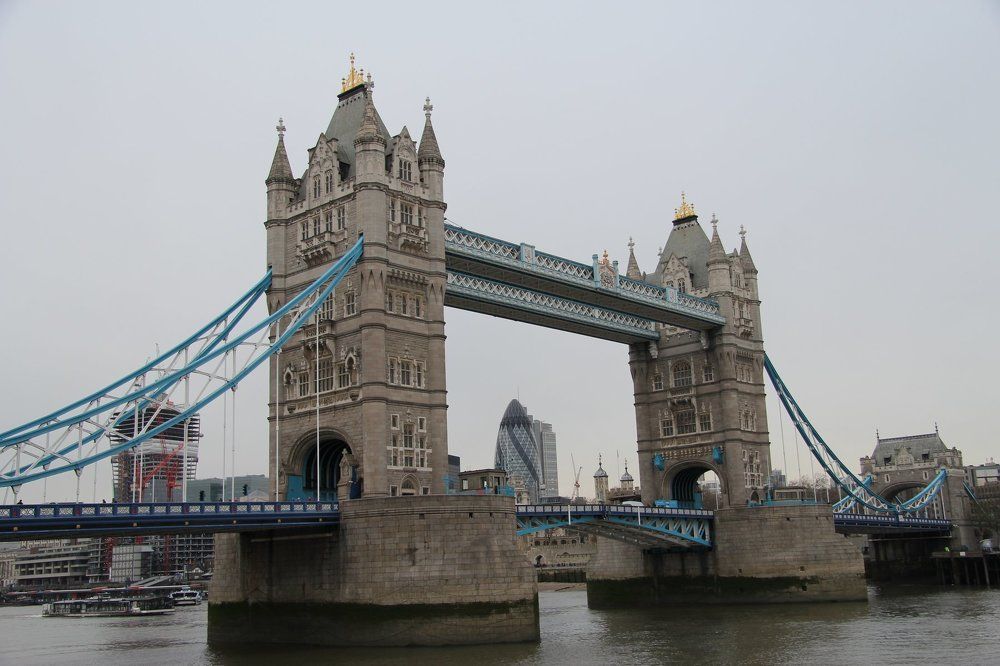 Bridge Stone.London City.