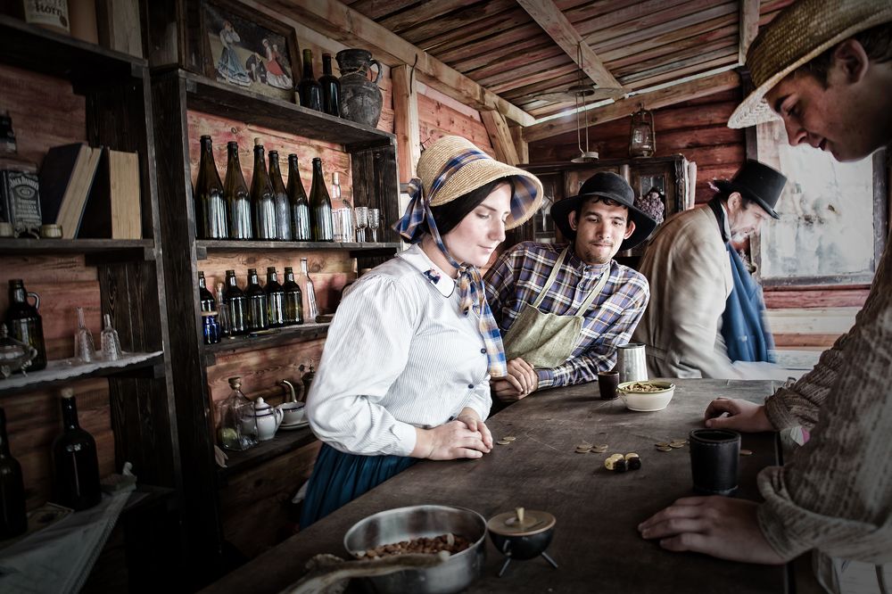 Времена и Эпохи. Азартные игры.