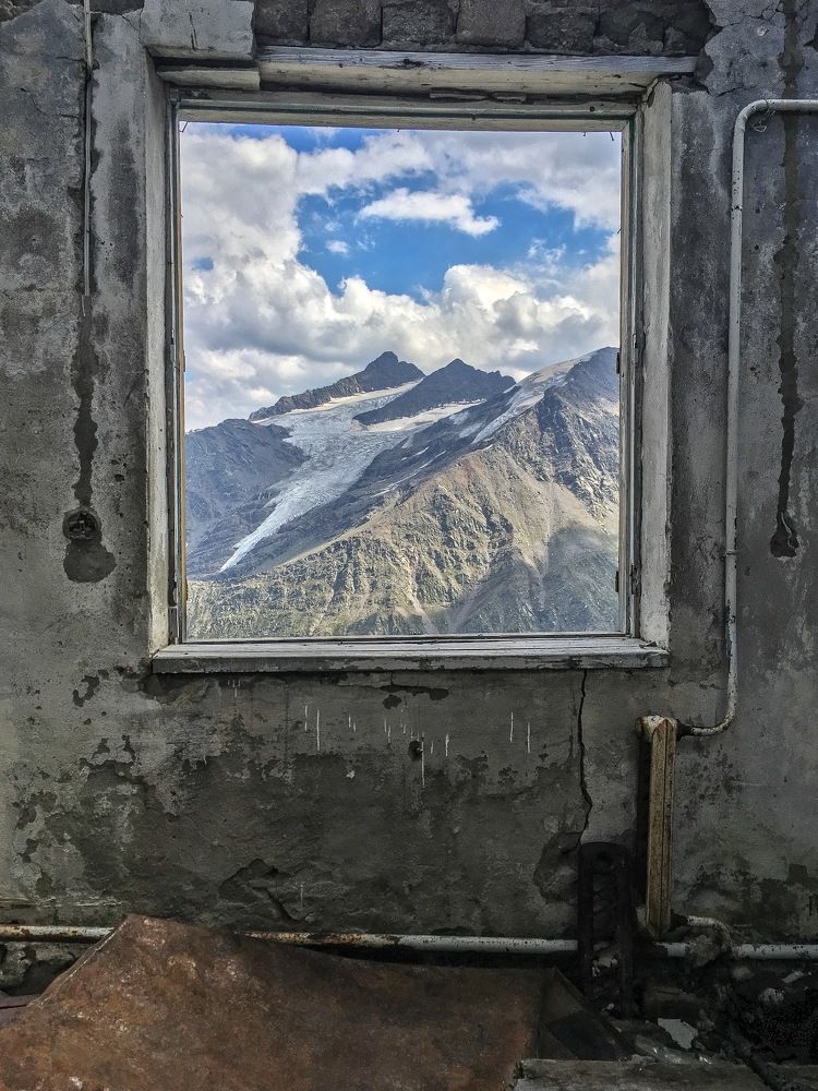 А за окном вечность...