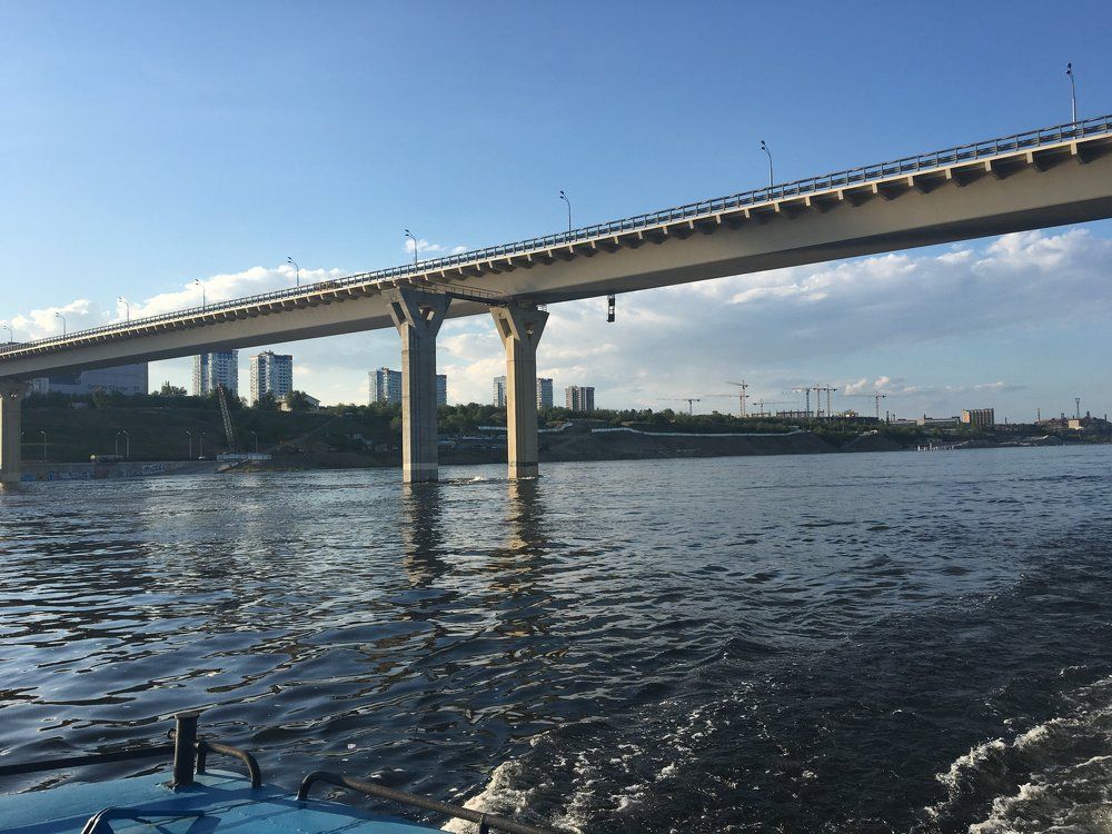Танцующий Мост в Волгограде...