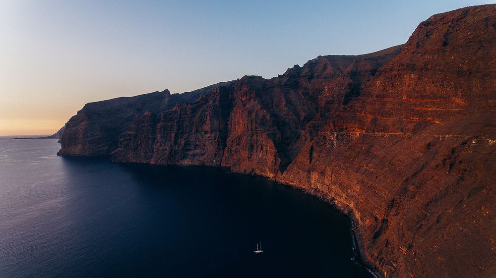 одинокий парус