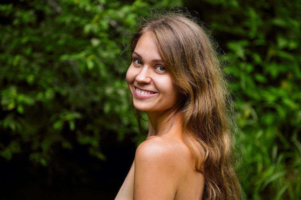 У реки Тега