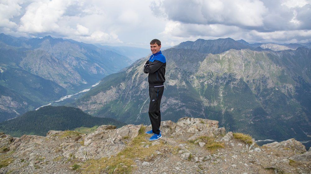 Над пропастью