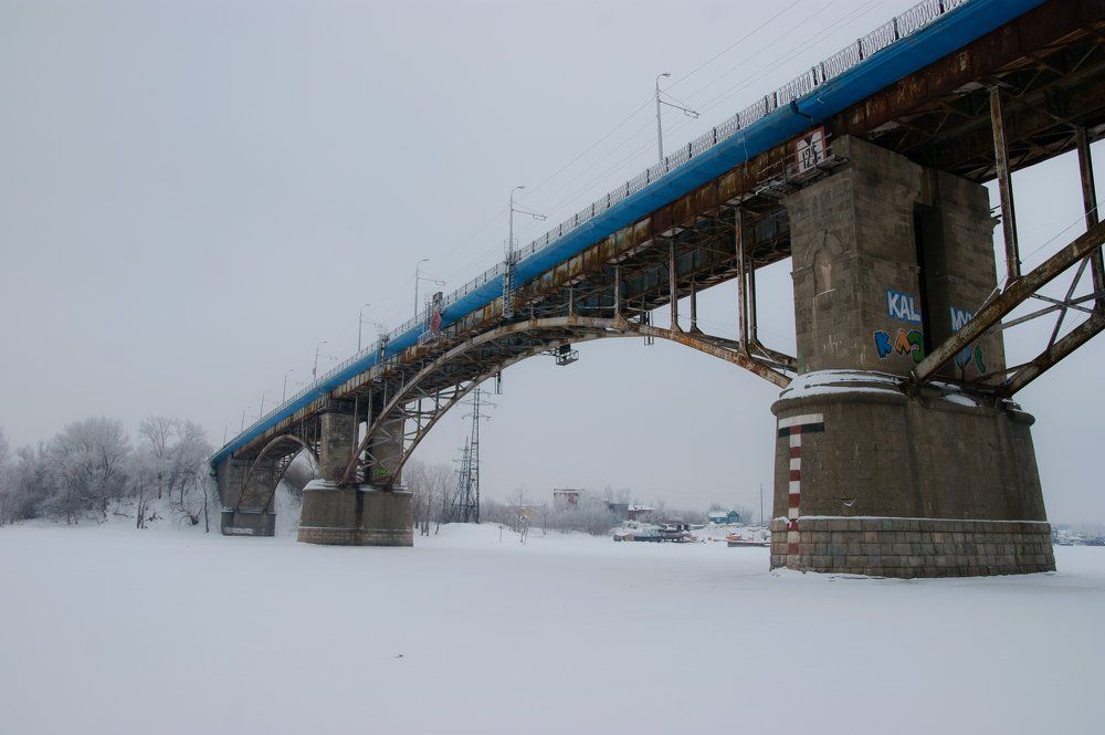 прогулка под мостом