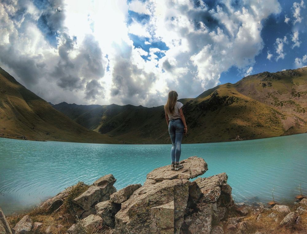 Киргизия. Озеро Кель-Тор. Кегетинское ущелье.