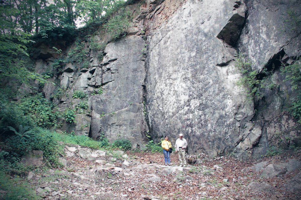 Пещерные люди