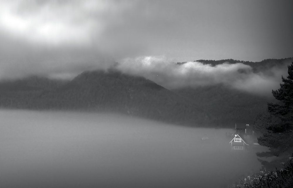 Туман над Телецким озером