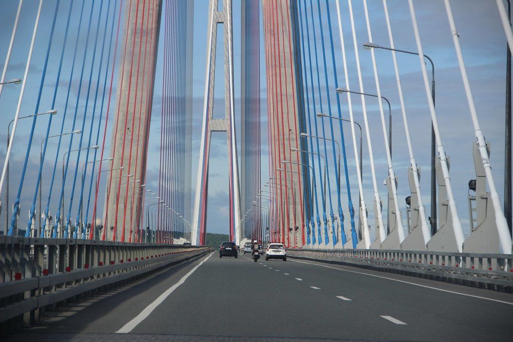 Русский мост во Владивостоке