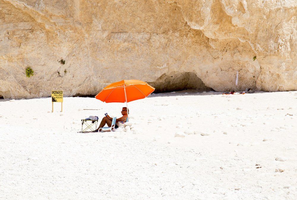 The tourist and landscape