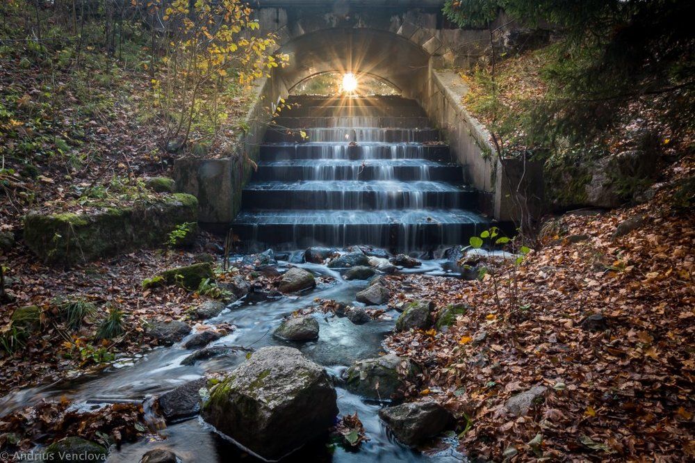 Sun under the bridge