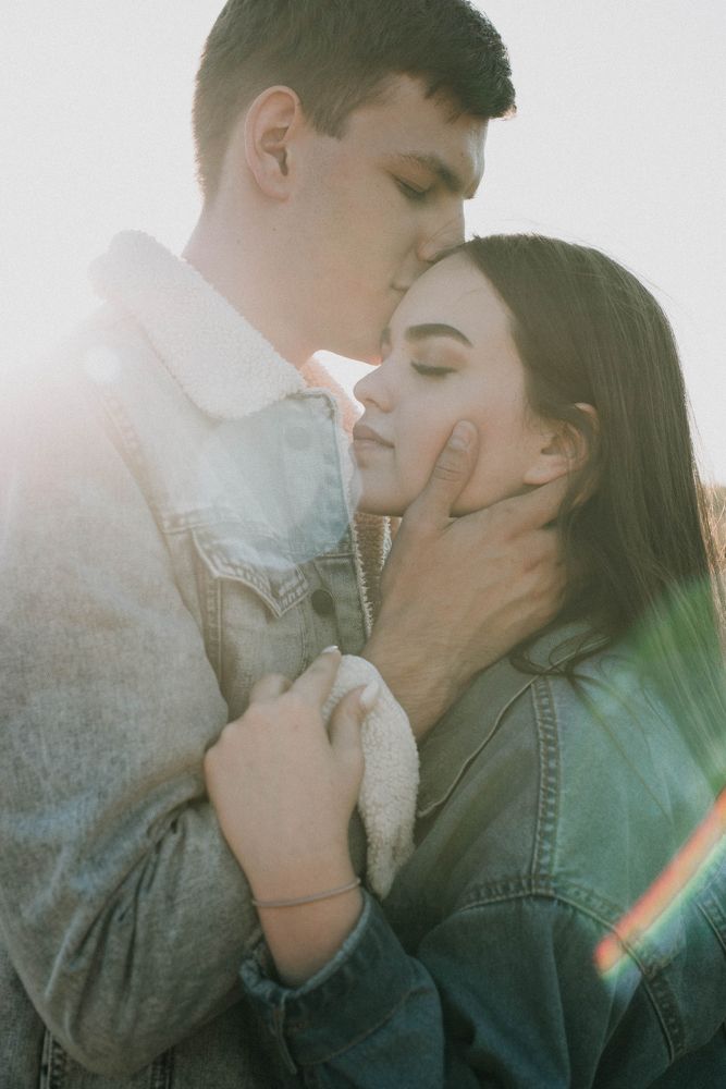 и целого мира мала, когда рядом ты...