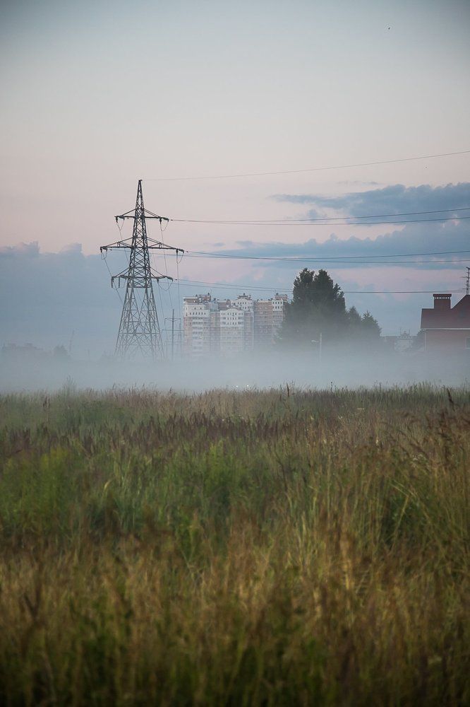 природа наступает