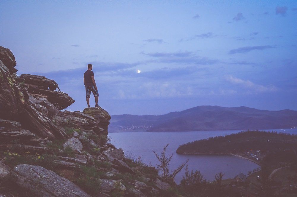 Вечер на Байкале