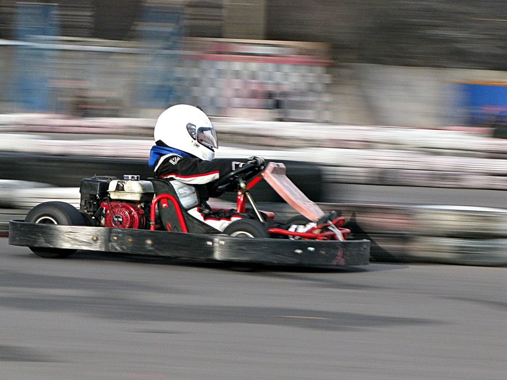 1/60 секунды / 1/60 second
