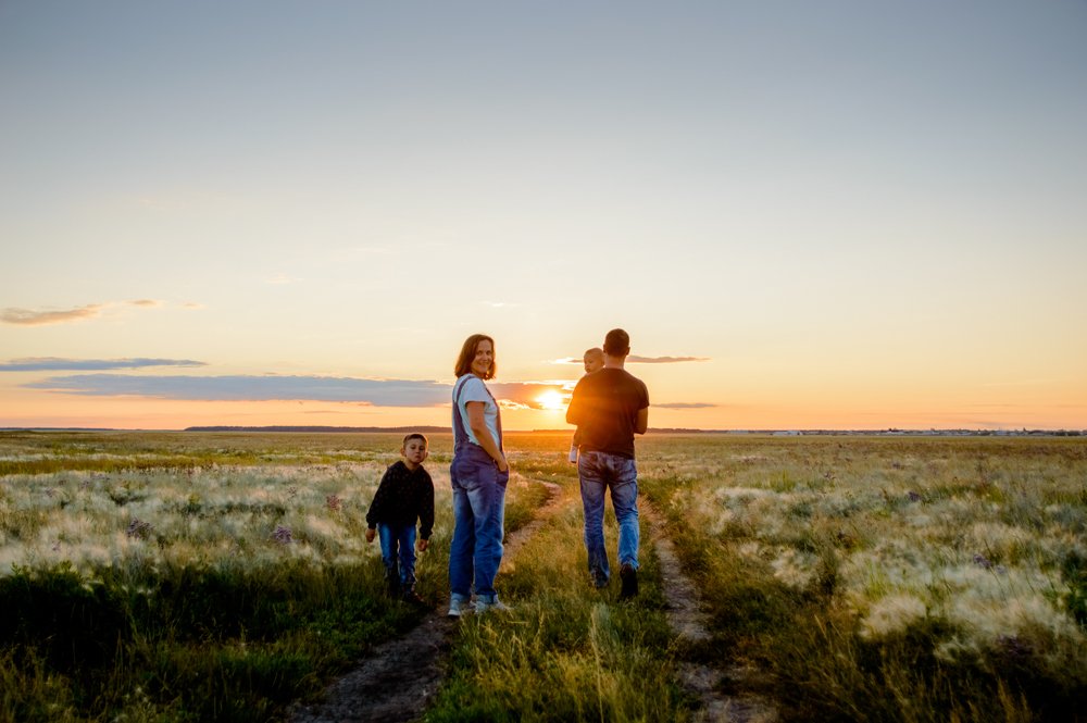 Семья и закат