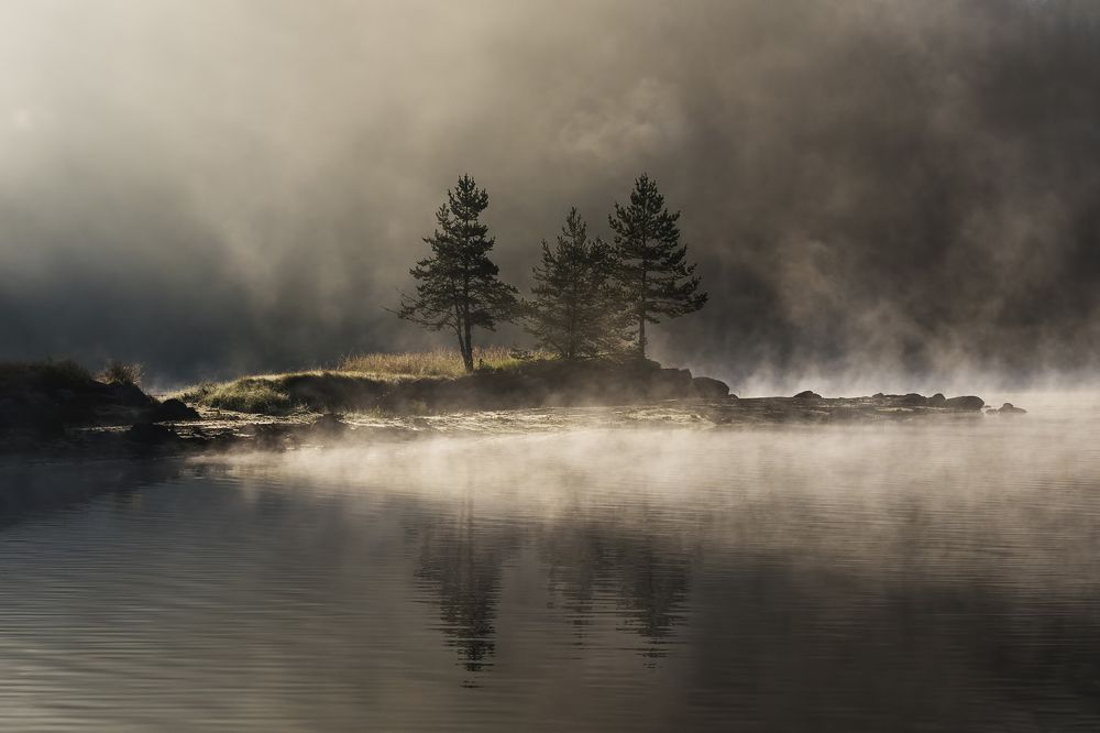 Photograph by Eddie Adamov