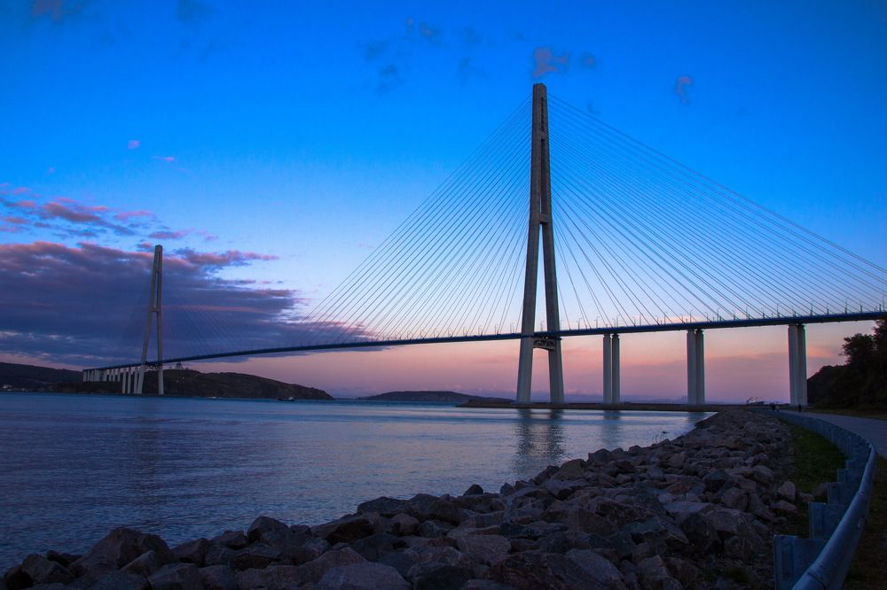 Мост на остров Русский. г. Владивосток.