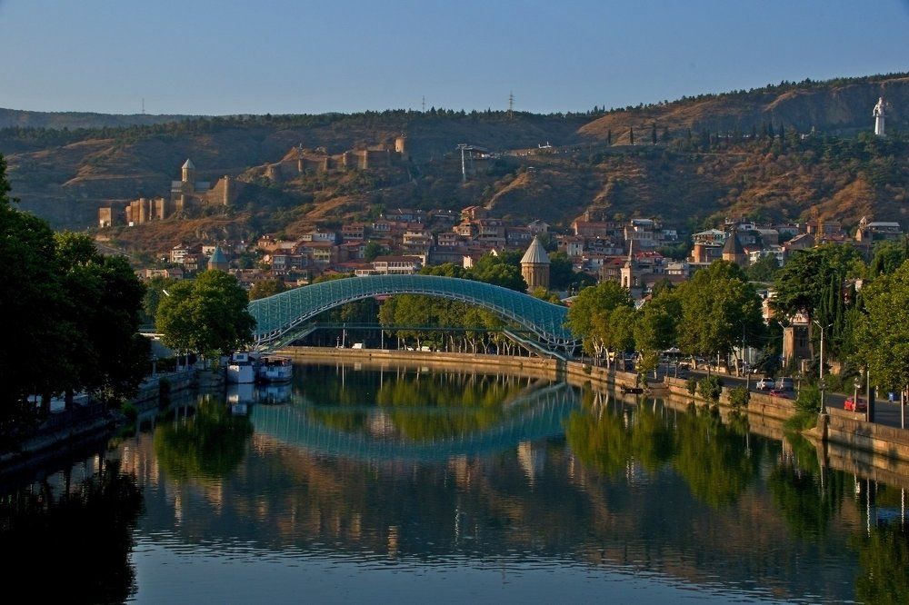 Раннее утро в Тбилиси