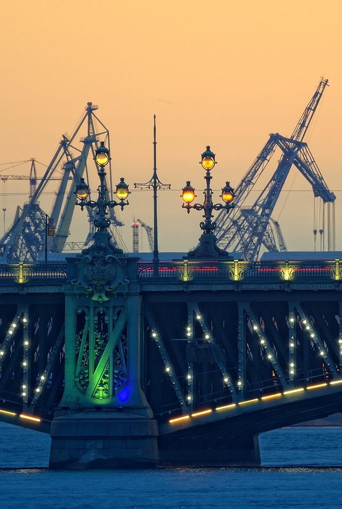 Фотография автора Alexander