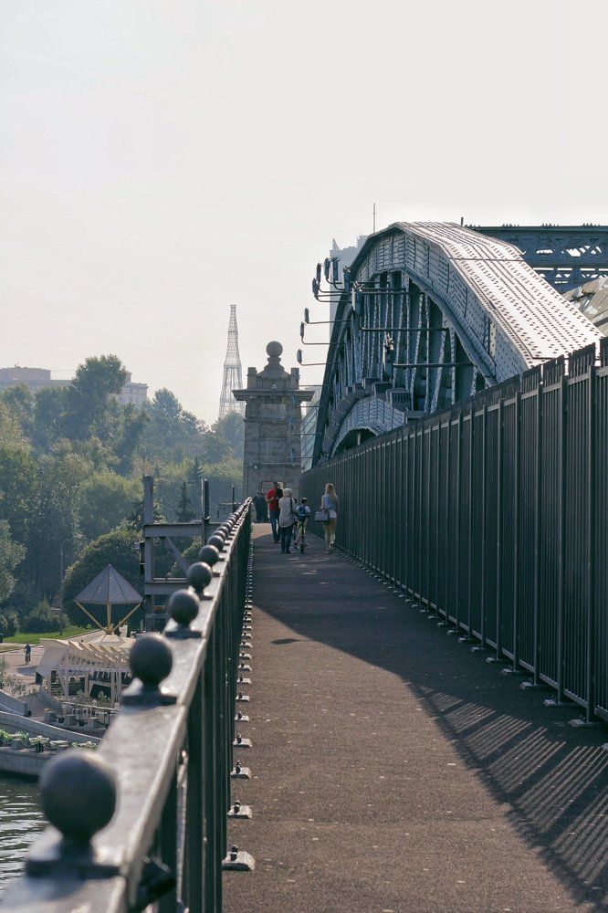 Андреевский мост и Шуховская башня