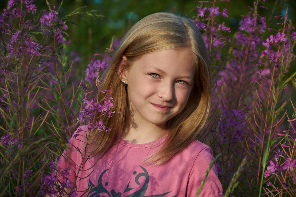 Теплым летним вечером