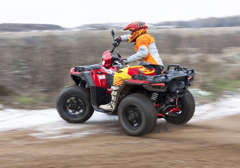 Держать трассу!