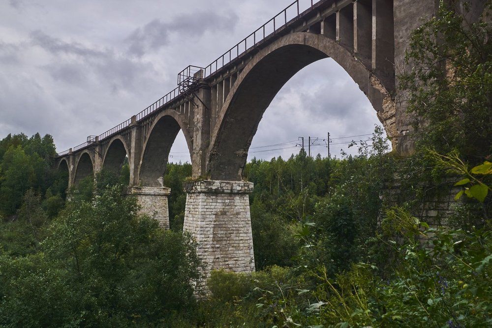 Виадук в селе Большой Сарс. Пермский край.