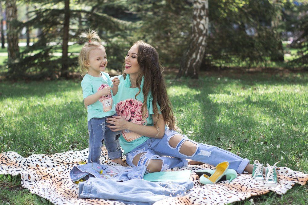 Мама и дочка