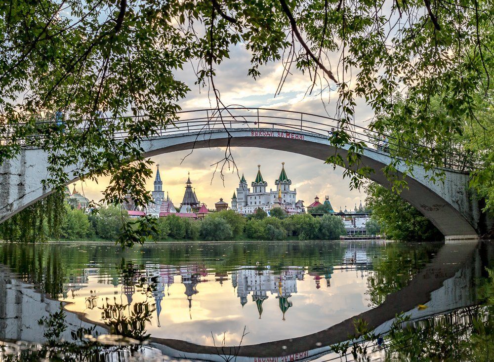 Мост в усадьбу