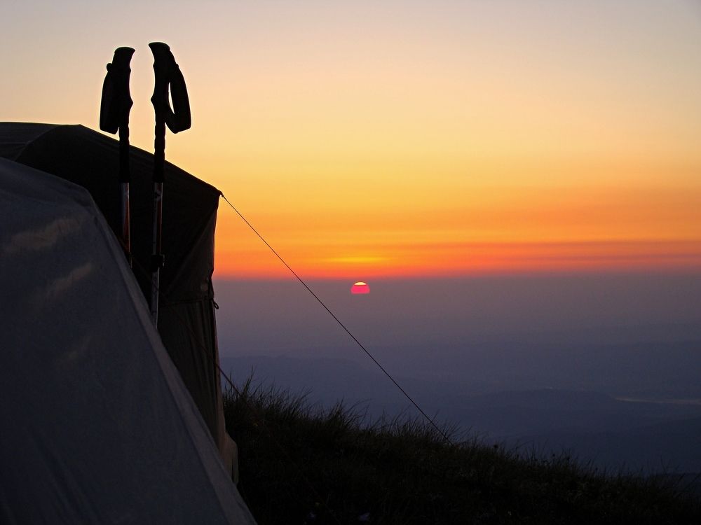 Рассвет в горах.