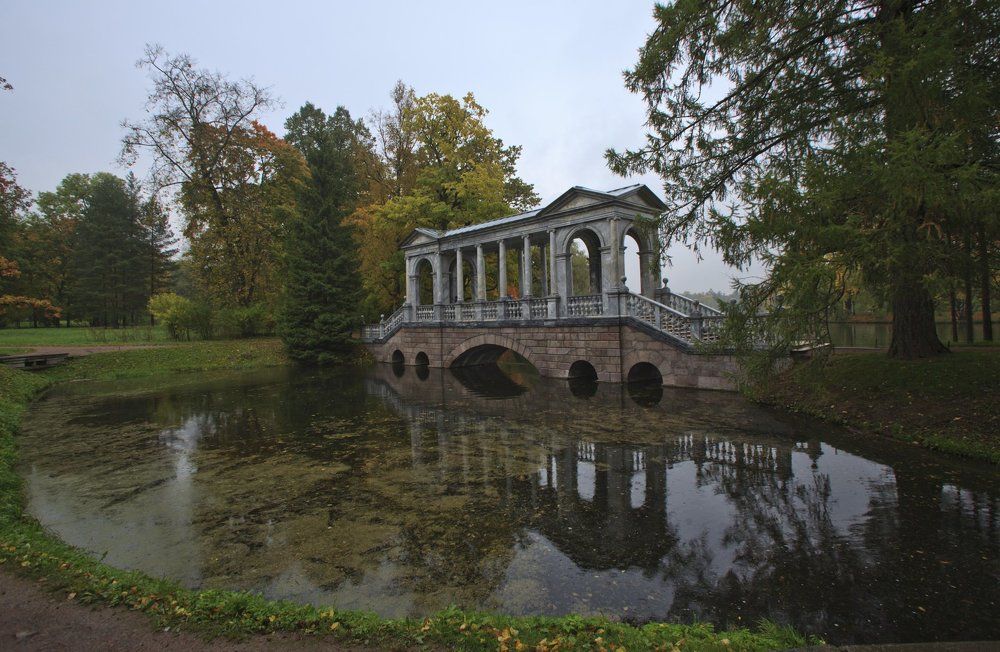Мраморный мост в Пушкине.