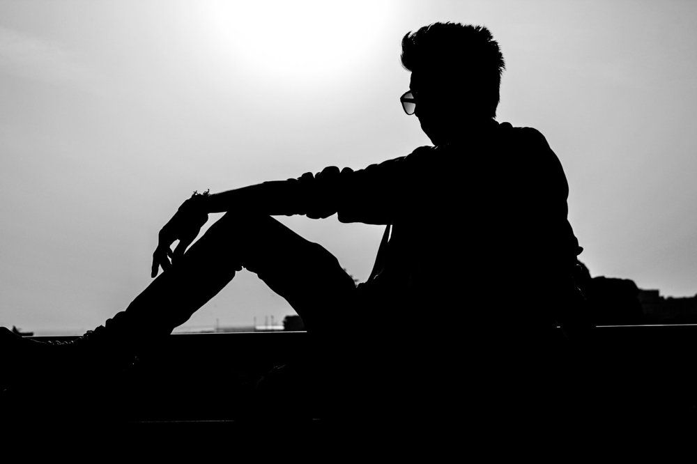 body line in sun light