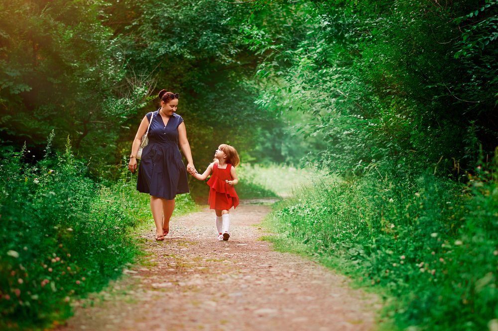 Мила с мамой