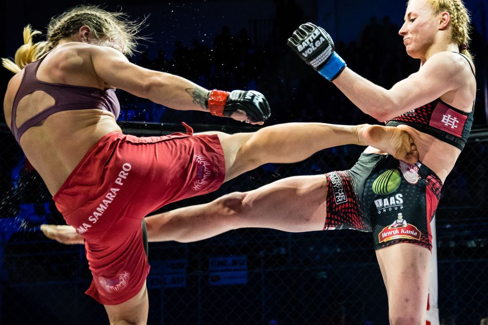 Женское ММА