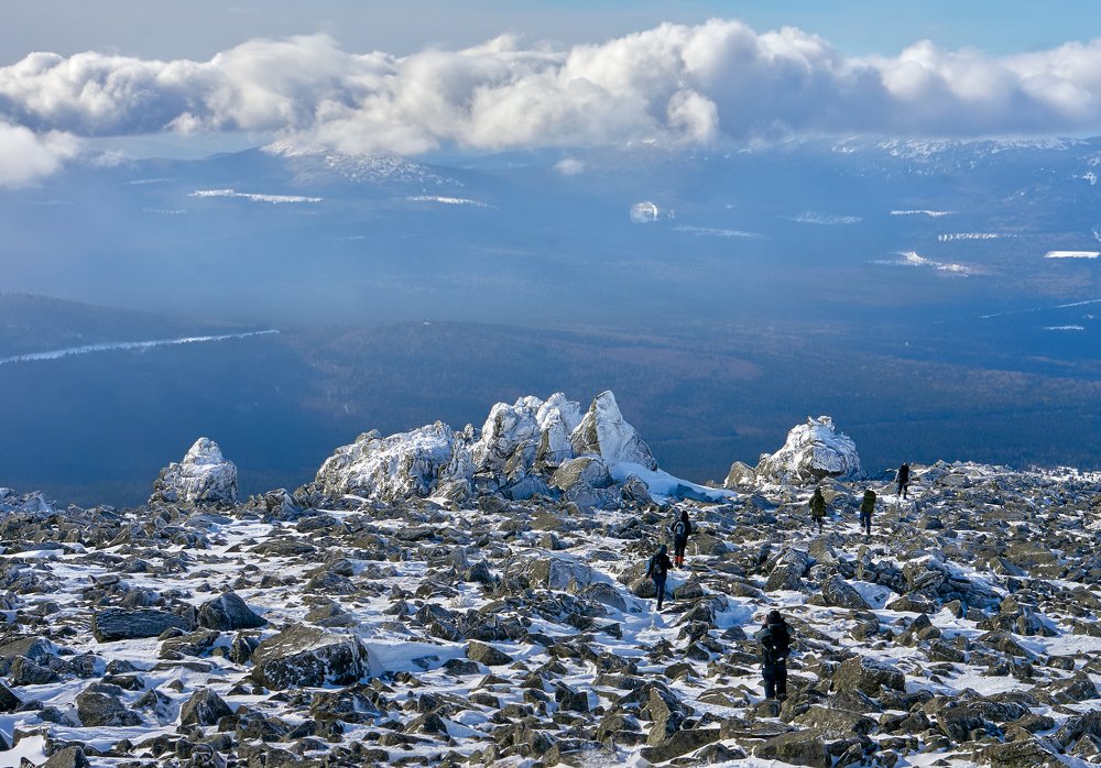 Между небом и землей