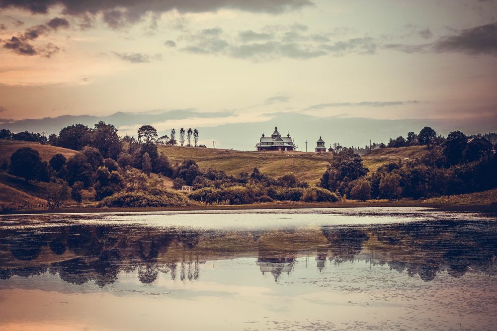 церковь над водой