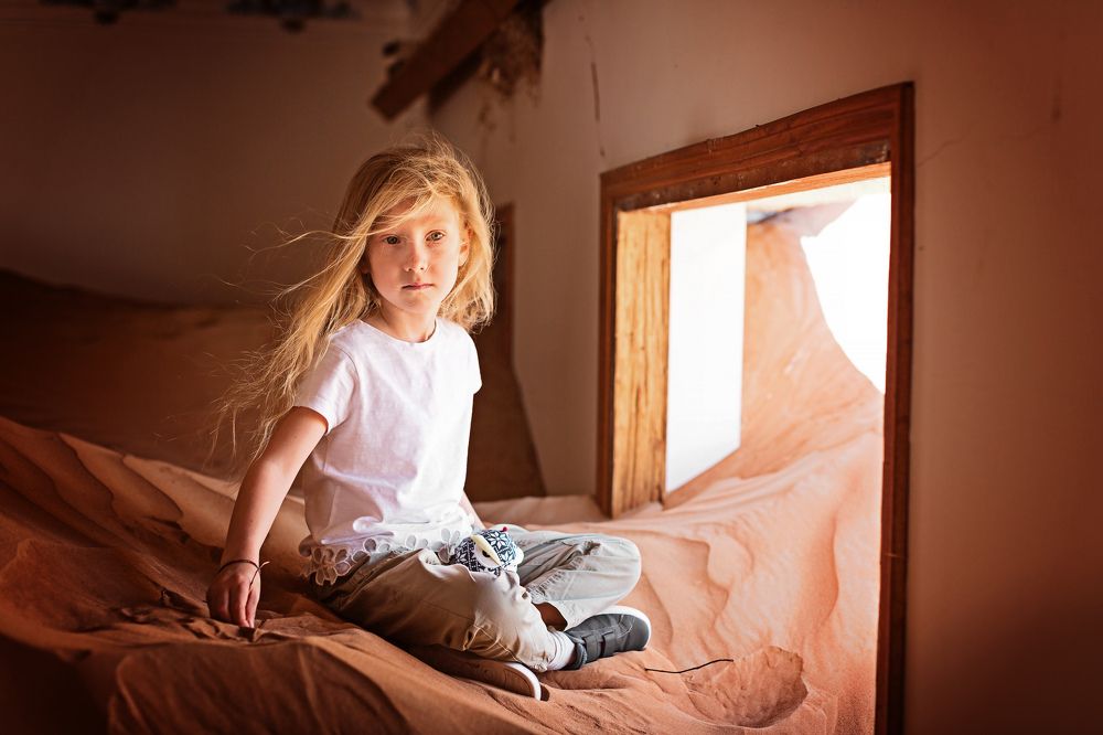 в заброшенном городе